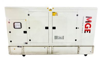 Дизельный генератор MGE P160YI в кожухе с АВР